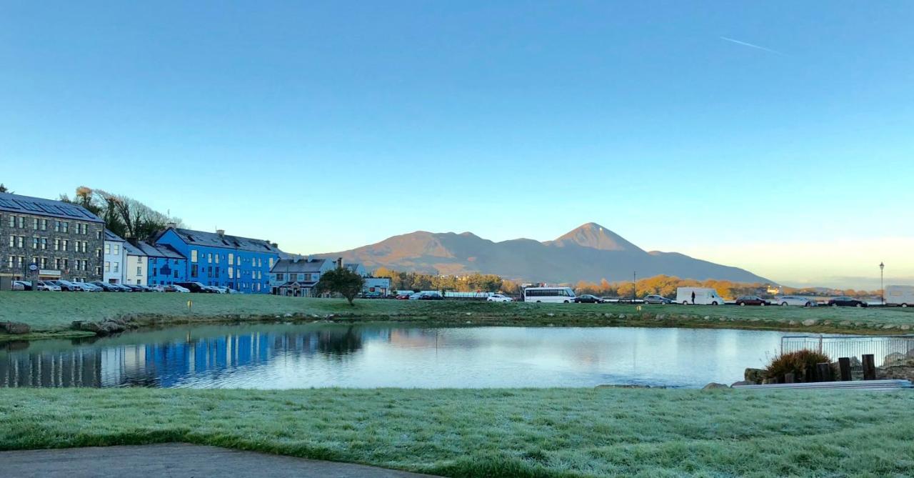 The Waterside Apartment 112 Harbour Mills Westport Eksteriør billede